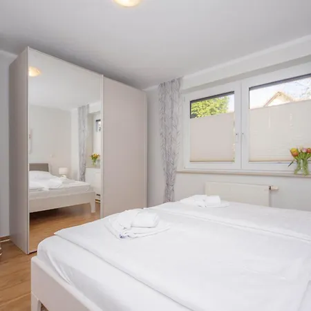 Haus Ruegensonne, App 03 아파트